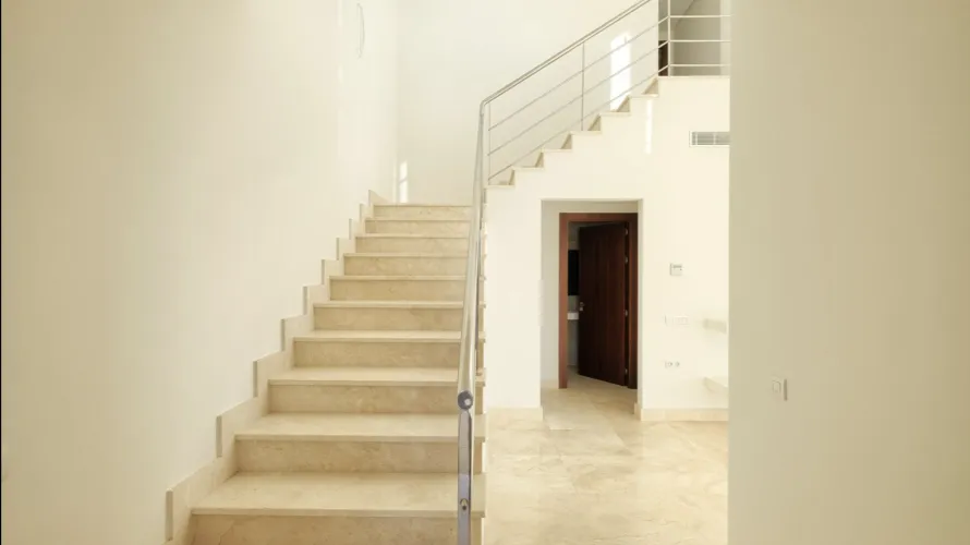 Villa de 4 dormitorios en Benahavís, Spain No. 403 № 3