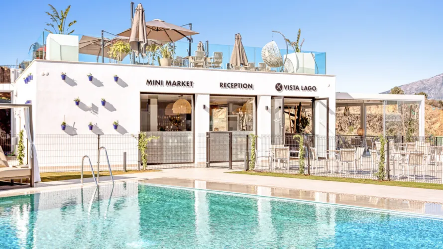 Apartamento de 4 dormitorios en Mijas Costa, Spain No. 361 № 23