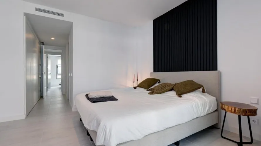 Apartamento de 2 dormitorios en Estepona, Spain No. 416 № 9