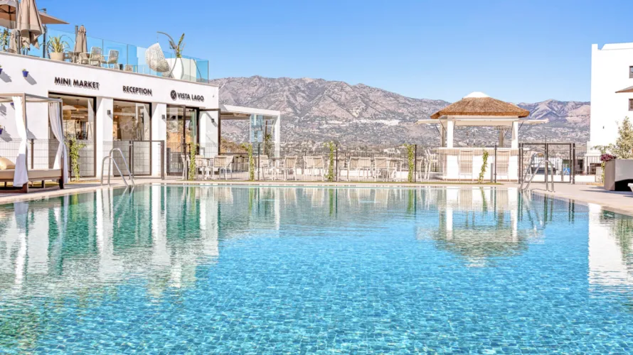 Apartamento de 4 dormitorios en Mijas Costa, Spain No. 361 № 25