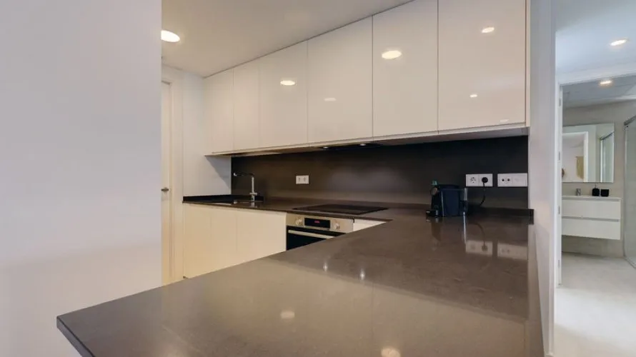 Apartamento de 2 dormitorios en Estepona, Spain No. 416 № 16