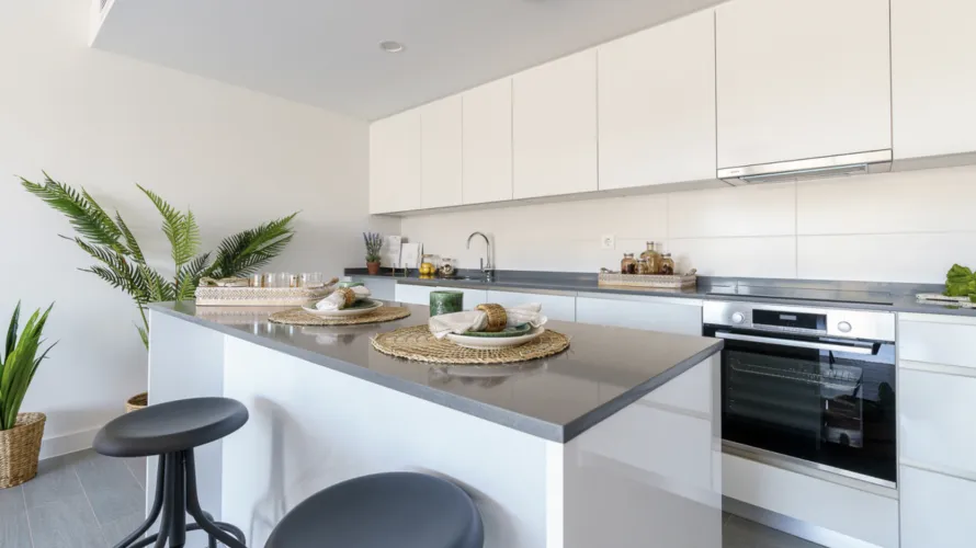 Apartamento de 4 dormitorios en Mijas Costa, Spain No. 313 № 9