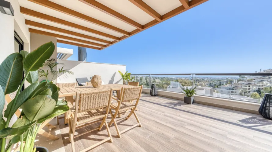 Apartamento de 2 dormitorios en Marbella, Spain No. 412 № 6