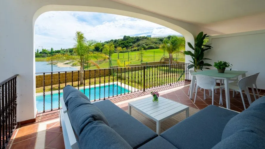 Villa de 3 dormitorios en Estepona, Spain No. 186 № 14