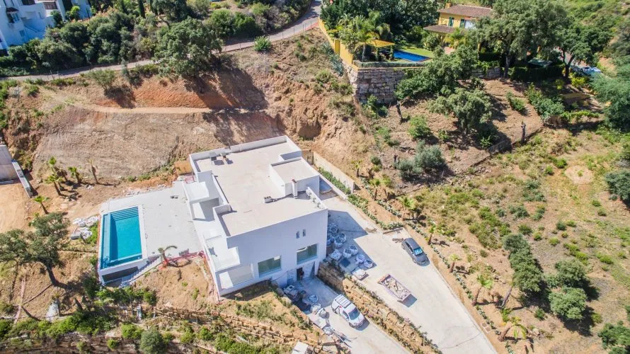 Villa de 4 dormitorios en Marbella, Spain No. 245 № 4