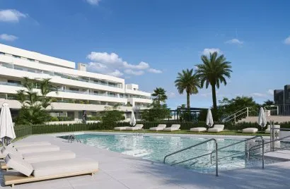 Apartamento de 3 dormitorios en Estepona, Spain No. 284