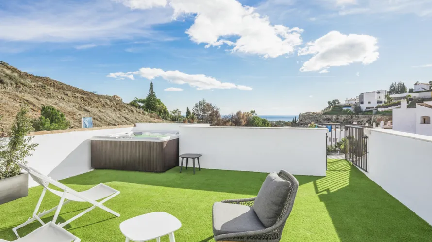 Apartamento de 3 dormitorios en Benahavís, Spain No. 359 № 11