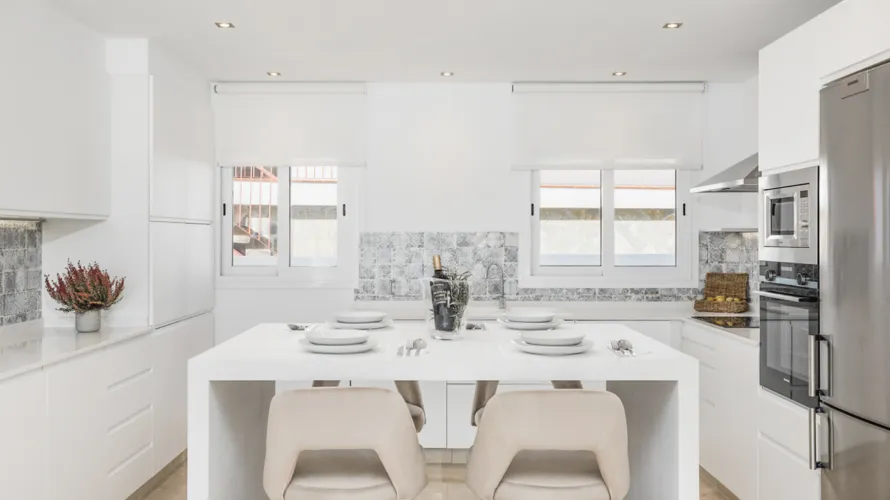 Apartamento de 3 dormitorios en Benahavís, Spain No. 359 № 3