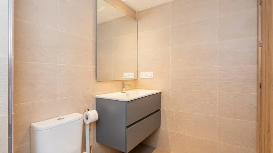 Apartamento de 2 dormitorios en Estepona, Spain No. 301 № 17