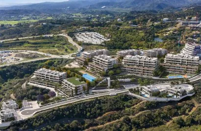 Apartamento de 2 dormitorios en Estepona, Spain No. 388