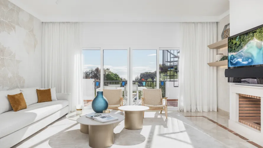 Apartamento de 3 dormitorios en Benahavís, Spain No. 359