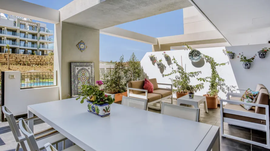 Apartamento de 4 dormitorios en Mijas Costa, Spain No. 361 № 26