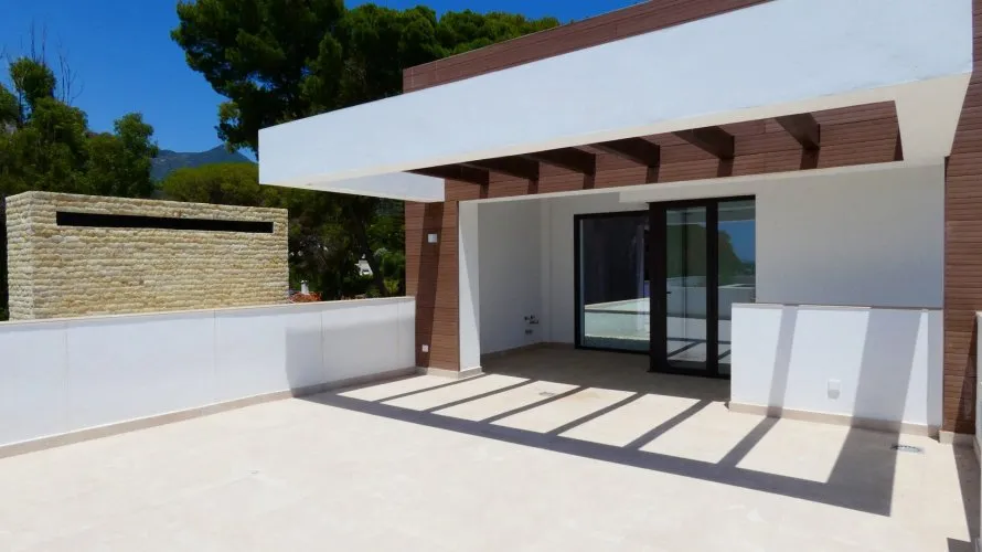 Villa de 4 dormitorios en Marbella, Spain No. 142 № 10