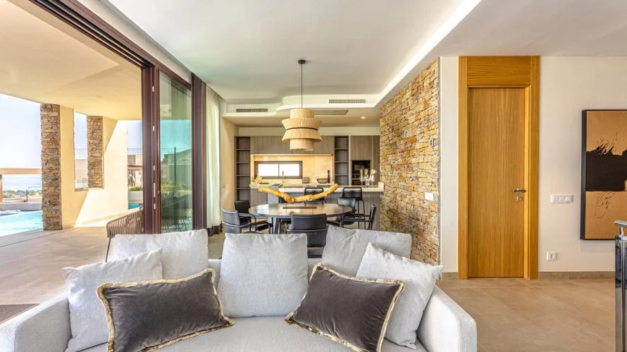 Villa de 4 dormitorios en Benahavís, Spain No. 194 № 18