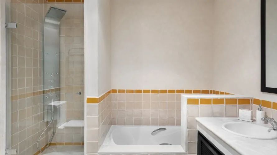 Villa de 4 dormitorios en Sotogrande, Spain No. 274 № 8