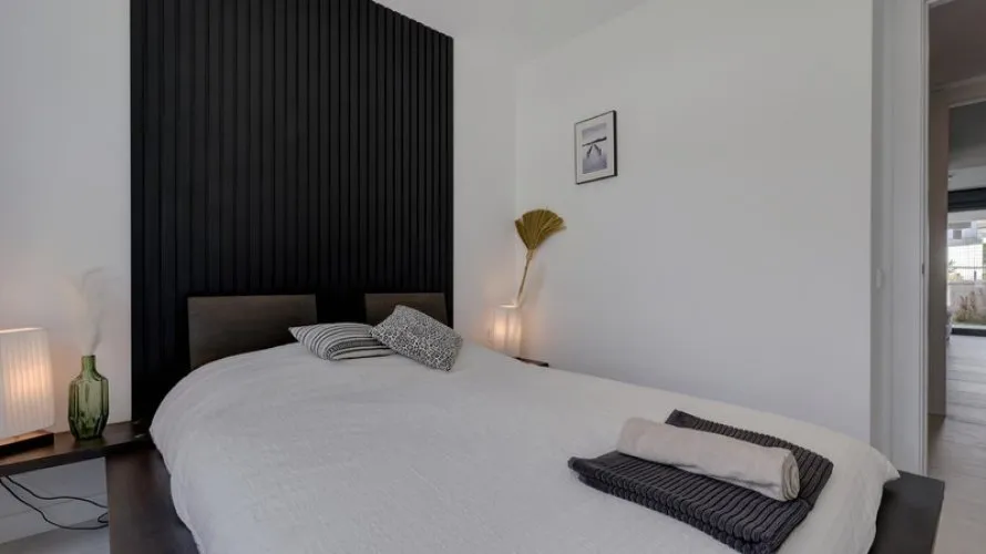 Apartamento de 2 dormitorios en Estepona, Spain No. 416 № 10