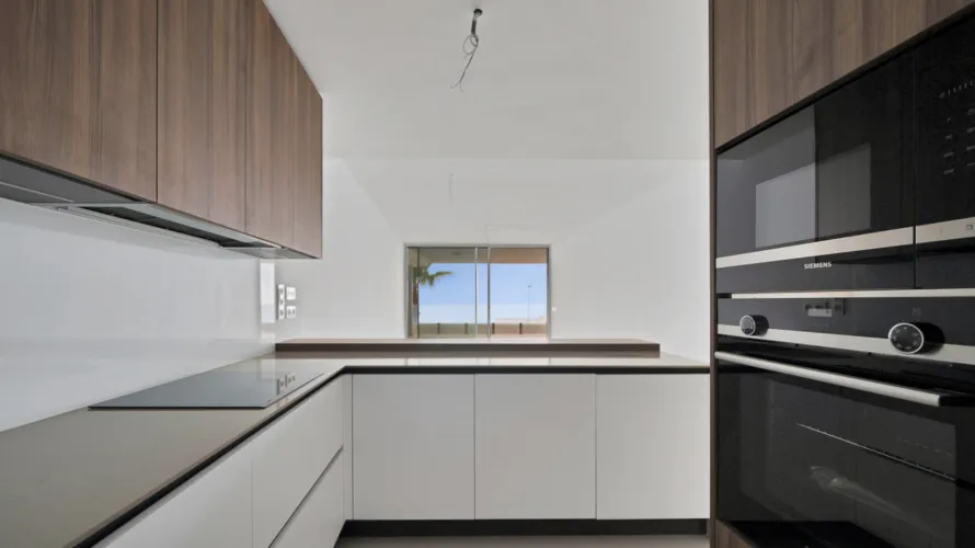 Apartamento de 3 dormitorios en Benalmádena, Spain No. 418 № 4