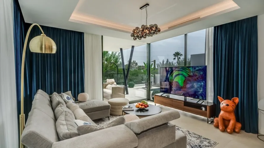 Сasa de 5 dormitorios en Cancelada, Spain No. 400 № 20