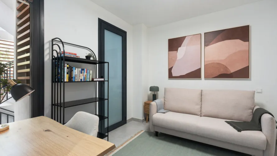 Apartamento de 3 dormitorios en Marbella, Spain No. 408 № 20