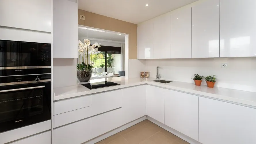 Villa de 4 dormitorios en Estepona, Spain No. 187 № 14