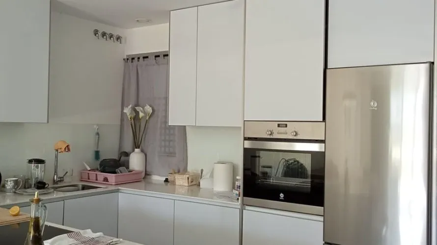 Apartamento de 2 dormitorios en Estepona, Spain No. 417 № 2