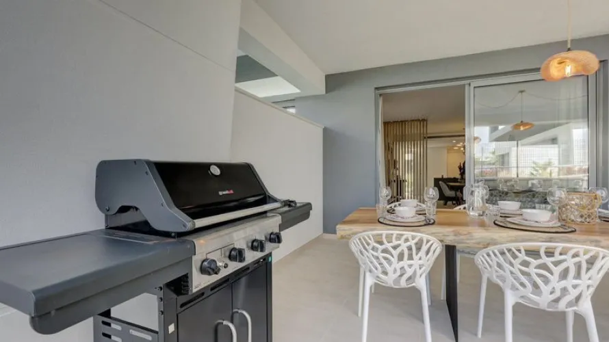 Apartamento de 2 dormitorios en Estepona, Spain No. 416 № 13