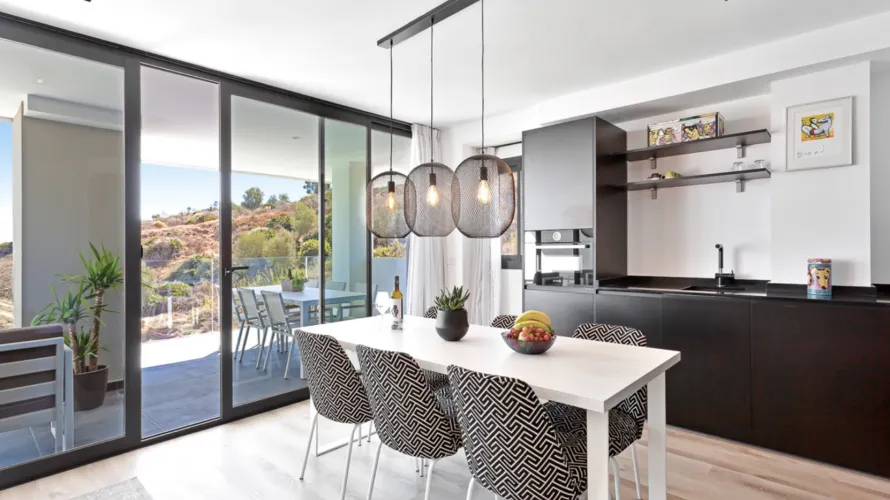 Apartamento de 4 dormitorios en Mijas Costa, Spain No. 361 № 17