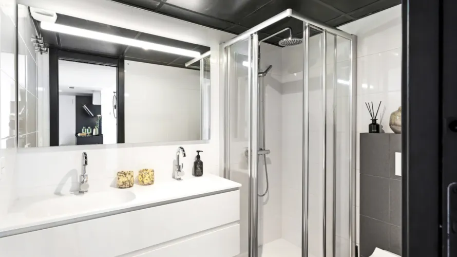 Apartamento de 4 dormitorios en Mijas Costa, Spain No. 361 № 6