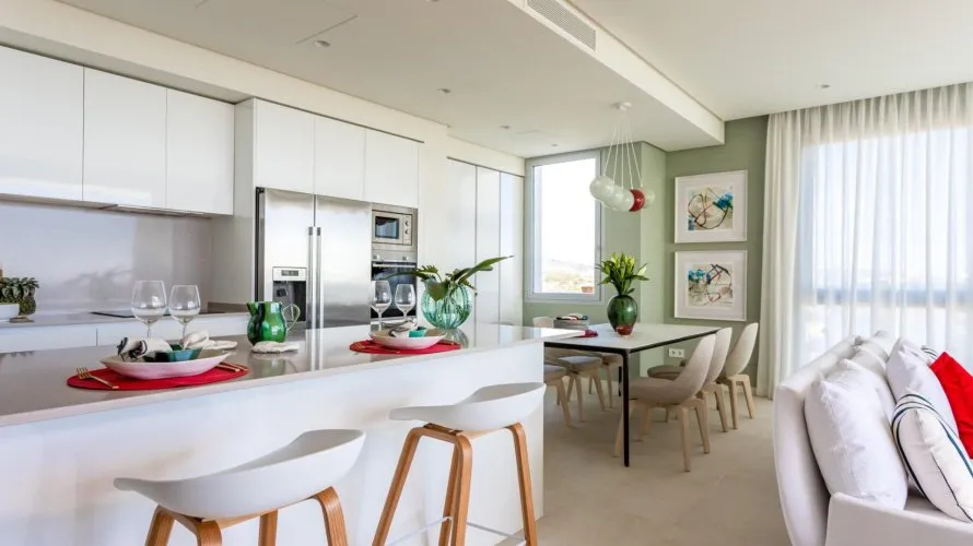 Apartamento de 2 dormitorios en Benahavís, Spain No. 323 № 1