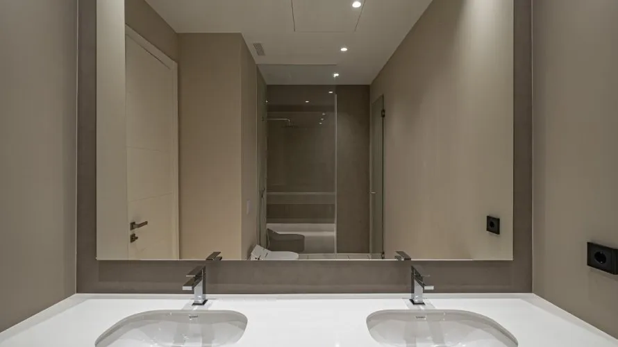 Villa de 4 dormitorios en Marbella, Spain No. 409 № 16