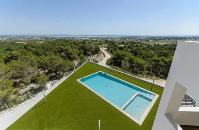 Bungalow de 3 dormitorios en San Miguel de Salinas, España No. 723
