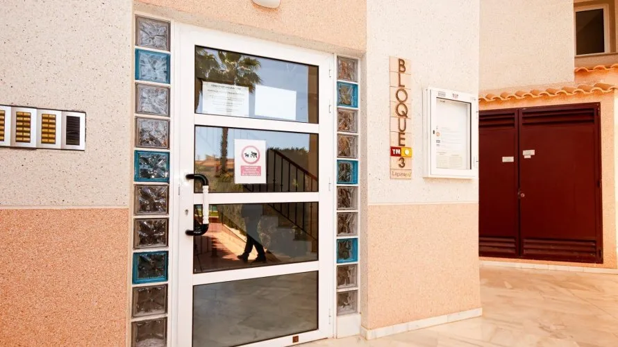 Apartamento de 1 dormitorio en Alicante, Spain No. 1322 № 17