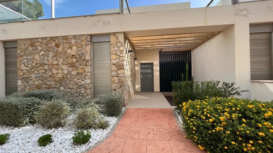 Apartamento de 3 dormitorios en Villajoyosa, España No. 781 № 7
