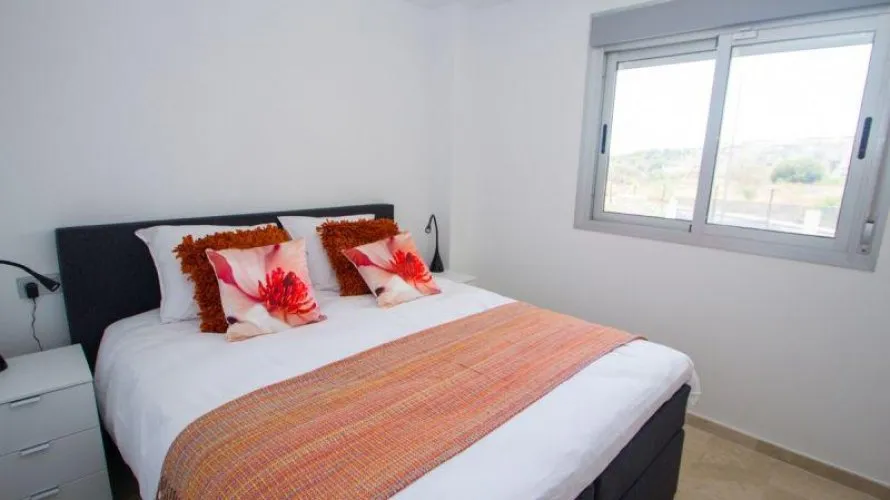 Apartamento de 2 dormitorios en Campoamor, España No. 663 № 16