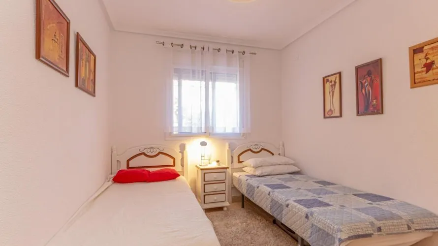 Apartamento de 1 dormitorio en Alicante, Spain No. 1322 № 9