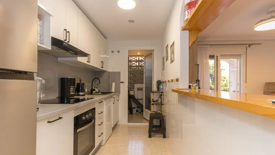 Apartamento de 1 dormitorio en Alicante, Spain No. 1322 № 27