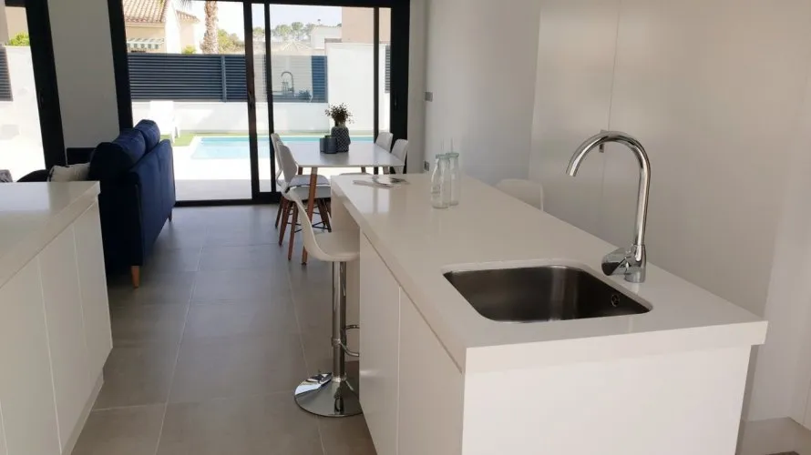 Villa de 3 dormitorios en Pinar De Campoverde, España No. 744 № 22