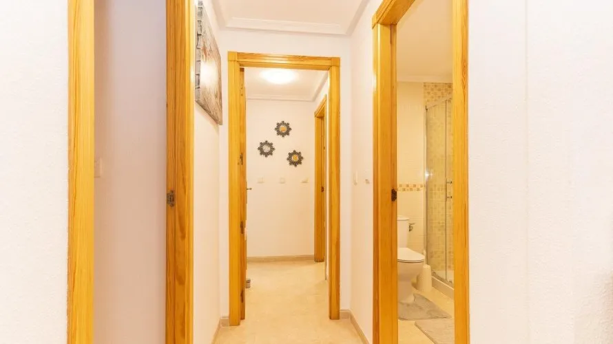Apartamento de 1 dormitorio en Alicante, Spain No. 1322 № 7