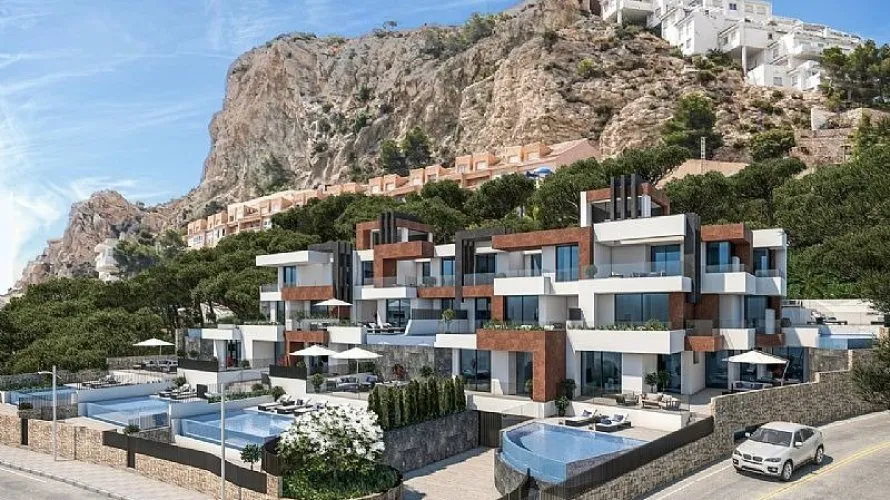 Apartamento de 4 dormitorios en Benidorm, España No. 737 № 20