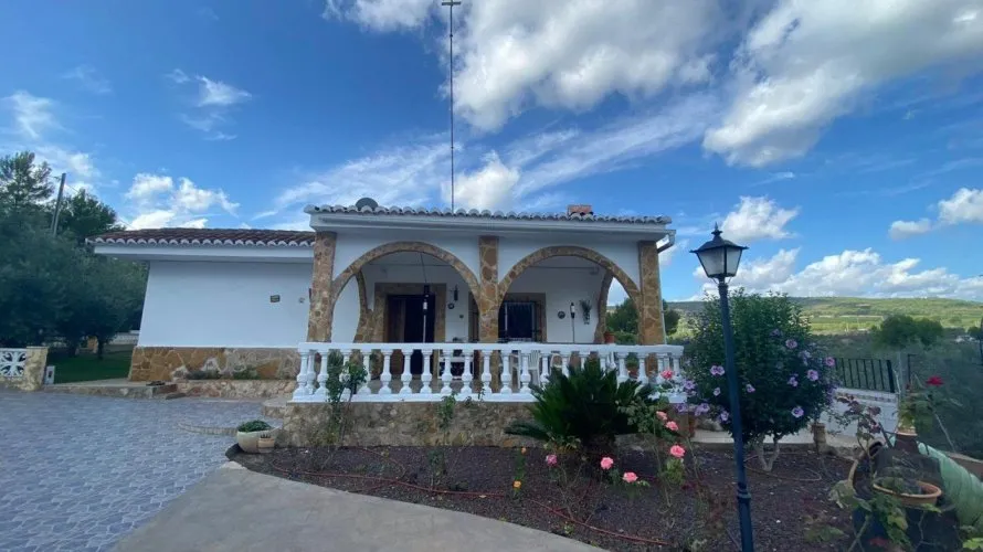 Сasa de 3 dormitorios en Algímia d'Alfara, Spain No. 685 № 28