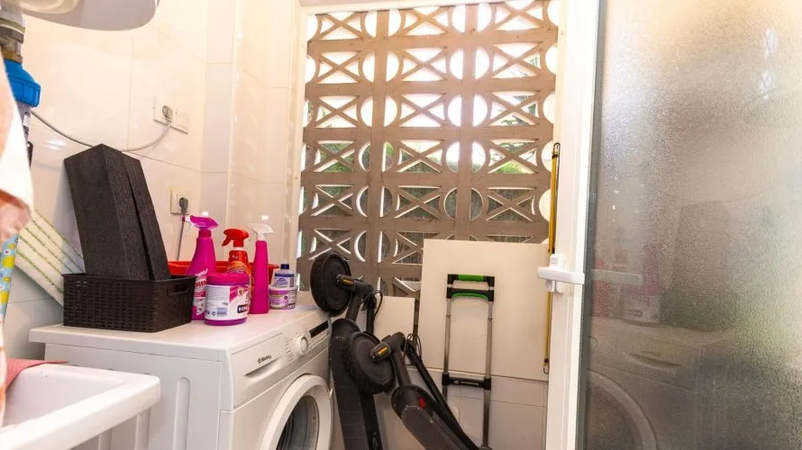 Apartamento de 1 dormitorio en Alicante, Spain No. 1322 № 26