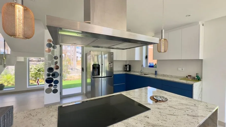 Villa de 3 dormitorios en Finestrat, España No. 968 № 25