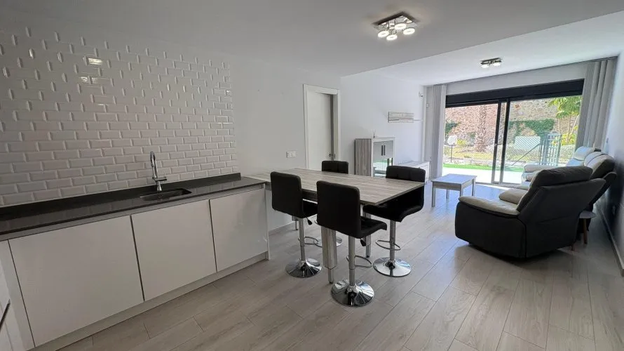 Apartamento de 2 dormitorios en Villamartin, España No. 1251 № 8