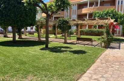 Apartamento de 2 dormitorios en Dénia, Spain No. 1367