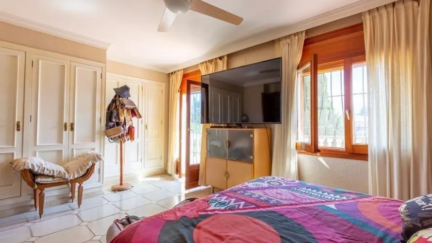 Apartamento de 4 dormitorios en Finestrat, España No. 1259 № 19