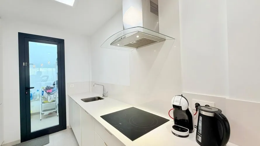 Apartamento de 3 dormitorios en La Florida, España No. 1275 № 16