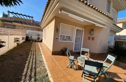 Сasa de 3 dormitorios en Alicante, Spain No. 1247