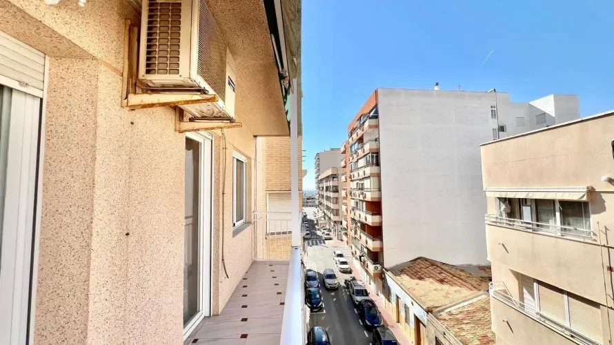 Apartamento de 1 dormitorio en Santa Pola, España No. 1252 № 8