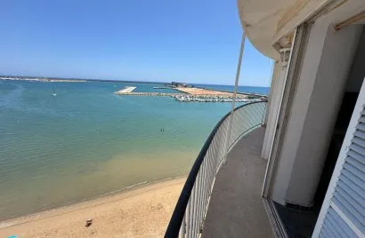 Apartamento de 3 dormitorios en Torrevieja, España No. 1132
