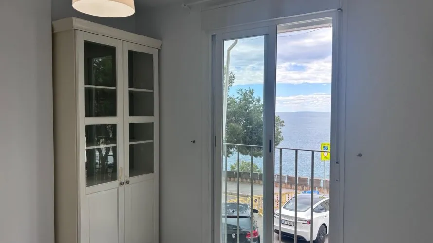 Apartamento de 1 dormitorio en Benidorm, España No. 1335 № 1